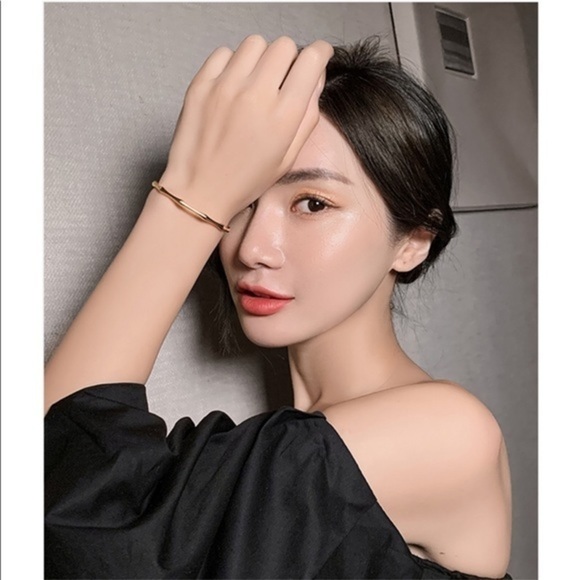 Gold bamboo bracelet cuff bangle​​​​​ - Picture 3 of 4